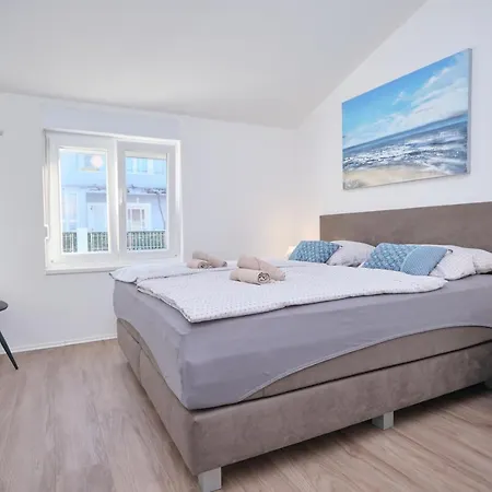 Apartman Queen's Mastrinka By Litto Trogir