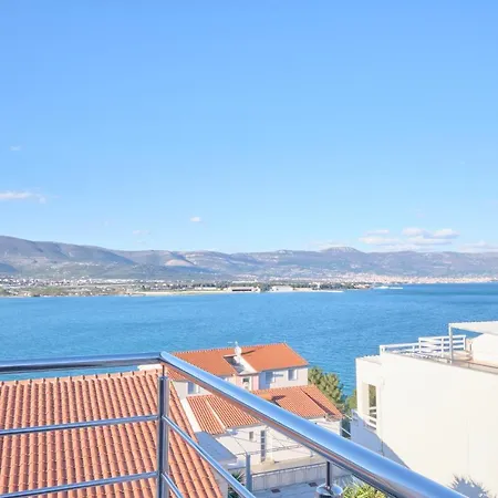 Apartman Queen's Mastrinka By Litto