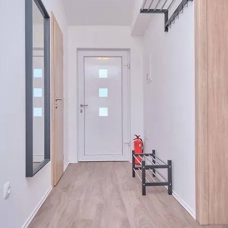 Apartman Queen's Mastrinka By Litto